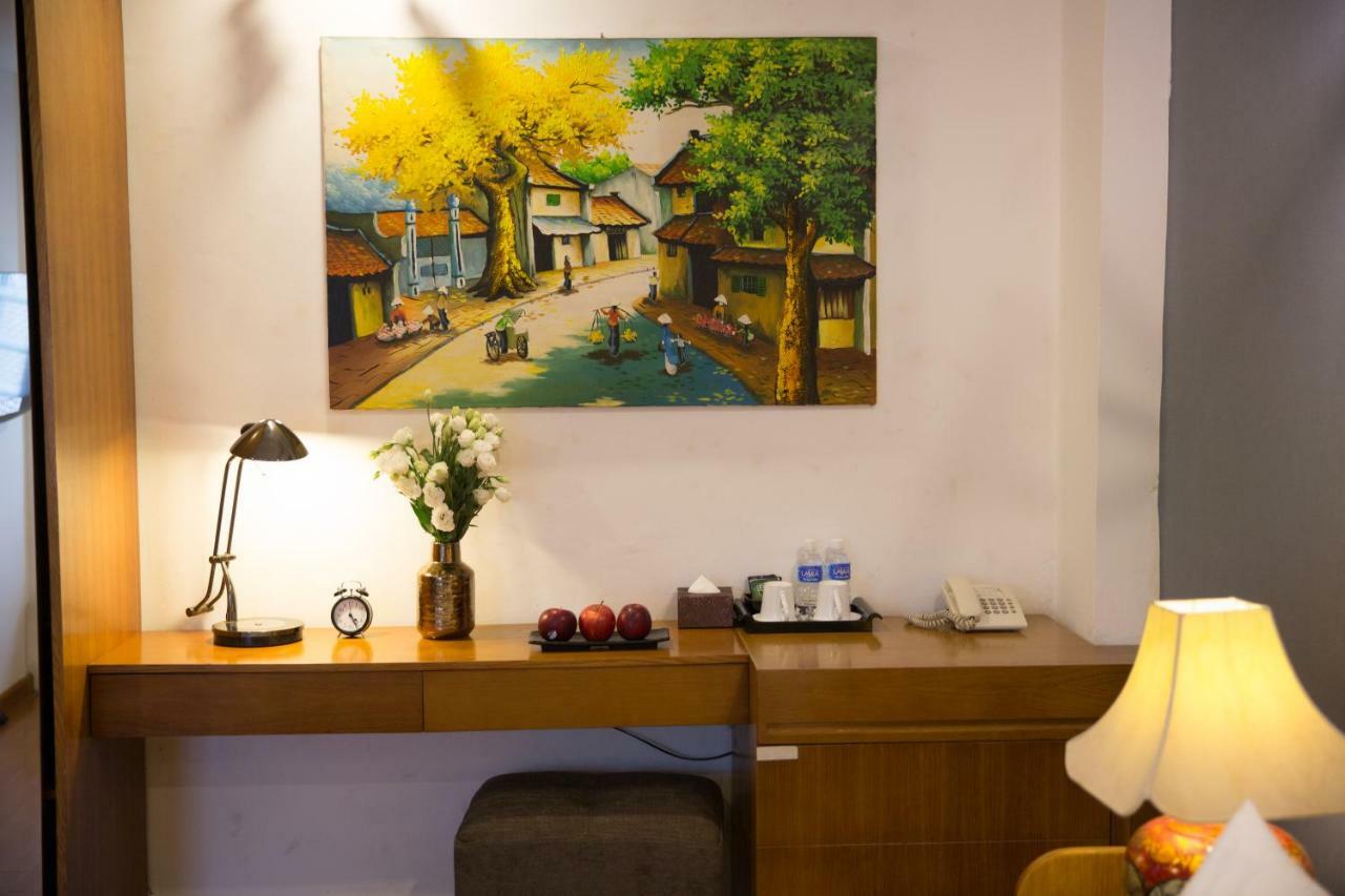 อความารีน โฮเต็ล แอนด์ แทรเวล Bed & Breakfast ฮานอย ภายนอก รูปภาพ