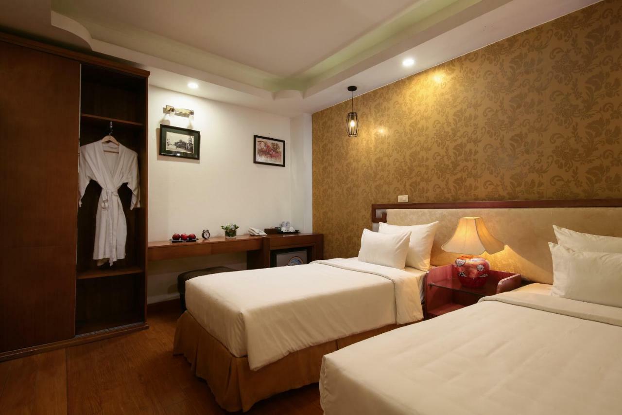 อความารีน โฮเต็ล แอนด์ แทรเวล Bed & Breakfast ฮานอย ภายนอก รูปภาพ