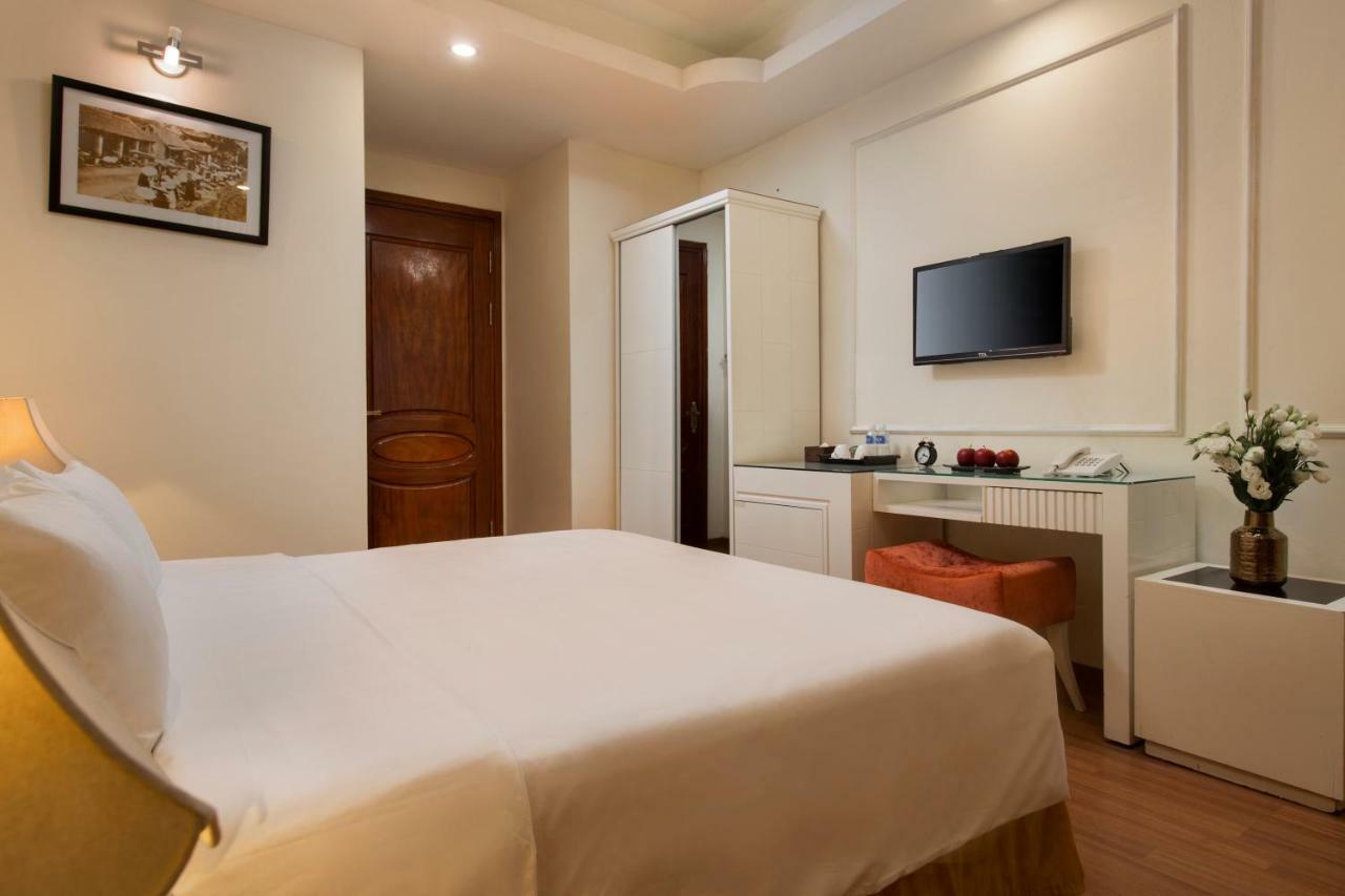 อความารีน โฮเต็ล แอนด์ แทรเวล Bed & Breakfast ฮานอย ภายนอก รูปภาพ