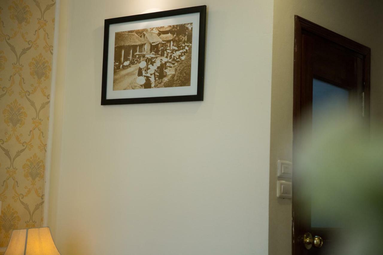 อความารีน โฮเต็ล แอนด์ แทรเวล Bed & Breakfast ฮานอย ภายนอก รูปภาพ