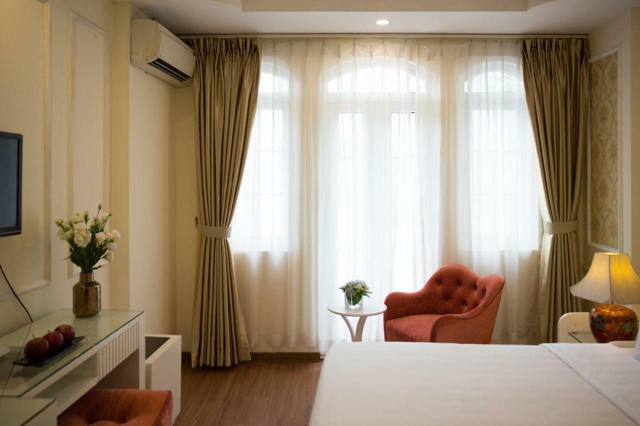 อความารีน โฮเต็ล แอนด์ แทรเวล Bed & Breakfast ฮานอย ภายนอก รูปภาพ